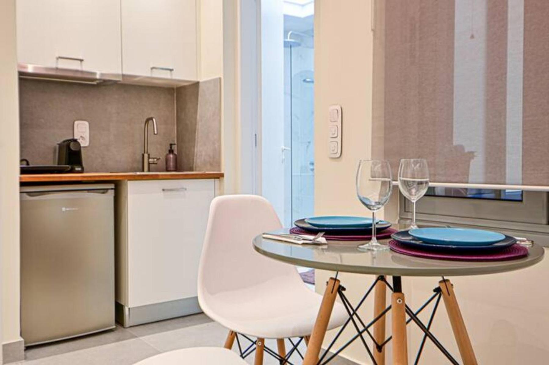 Walk To Syntagma,From A Prime-Location, Luxury Apt 雅典 外观 照片